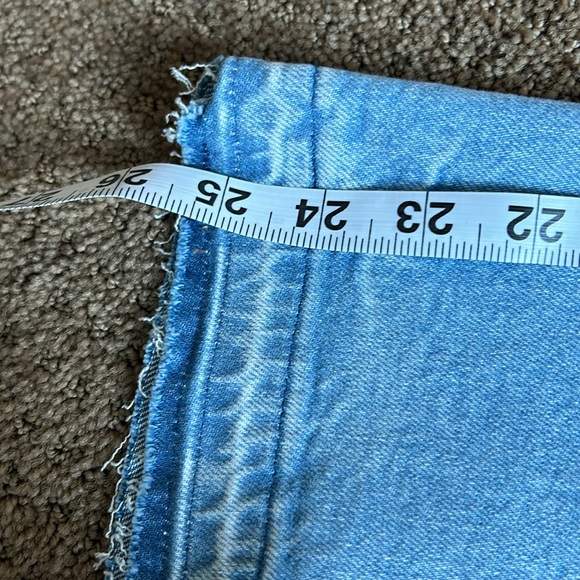 Loft Let Down Hem High Rise Kick Crop Jeans in Vivid Light Indigo Wash Size 31 - Picture 9 of 10